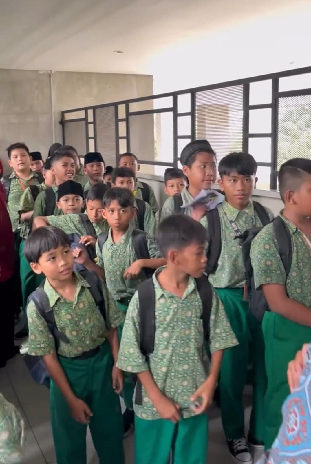 Wisata Literasi Madrasah Ibtidaiyah Riyadlus Shibyan Ja